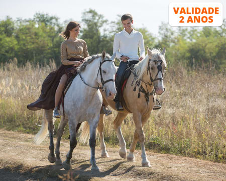 Dia de Sonho no Campo a Dois ou em Família | Baptismo a Cavalo + Almoço + Opção Piscina | The Camp