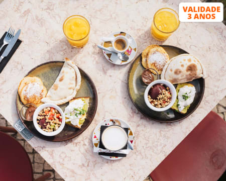 Brunch a Dois nos Terraços do Carmo c/ Vista Sobre Lisboa | TOPO Chiado