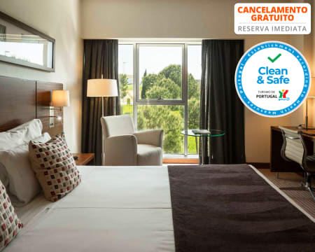 Lagoas Park Hotel 4* - Oeiras | Estadia Romântica com Opção Jantar