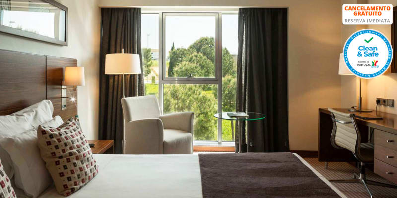 Lagoas Park Hotel 4* - Oeiras | Estadia Romântica com Opção Jantar