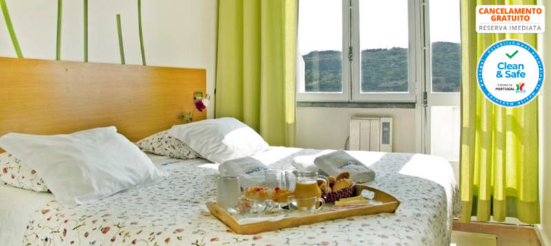 Sintra Sol - Praia das Maçãs | 2 ou 3 Noites em Apartamento