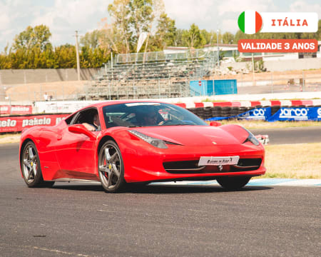 Experiência VIP: Curso de Condução Desportiva & 18 Voltas em Pista | Itália