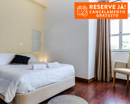 Sarrazola House - Sintra | Estadia Romântica com Opção Entradas na Quinta da Regaleira e no Palácio da Pena