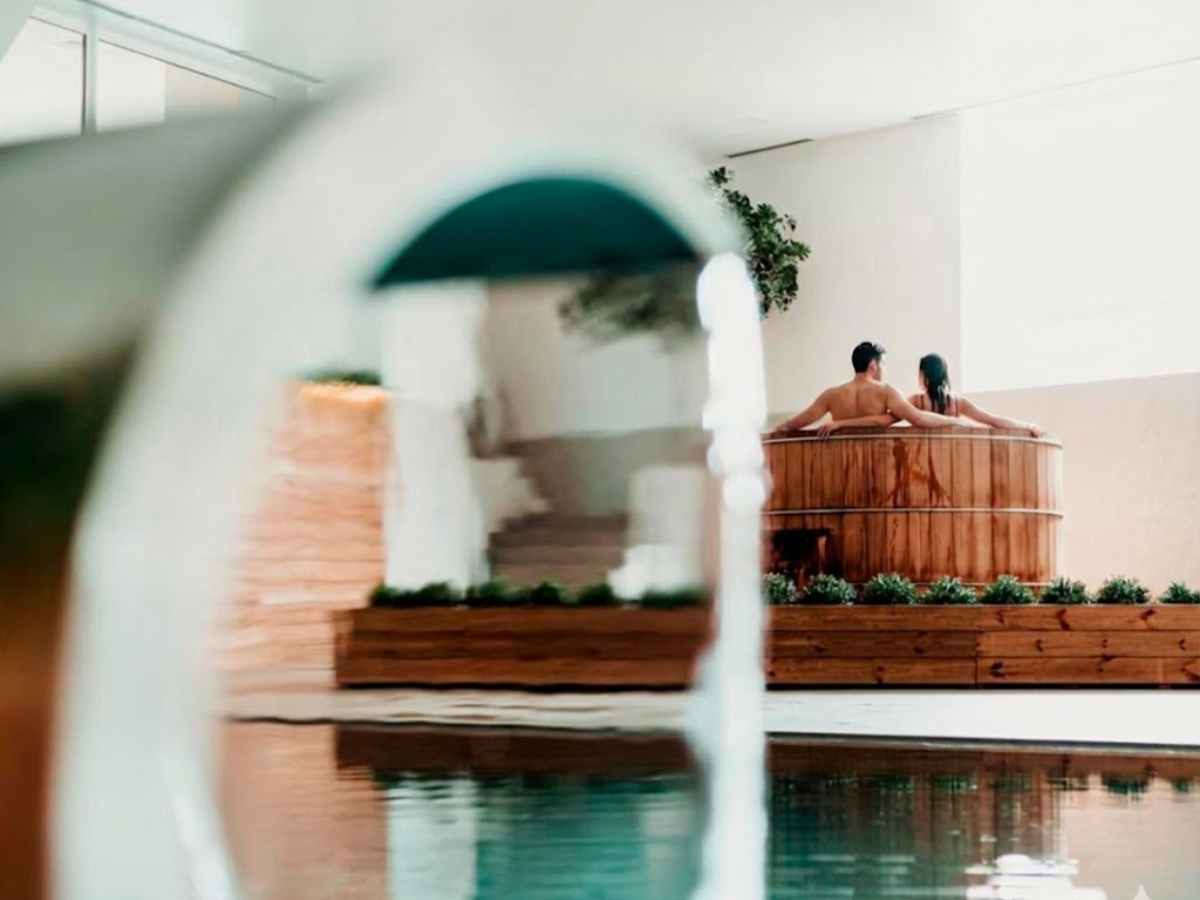 10 Hotéis com Jacuzzi no Quarto (e com desconto!)