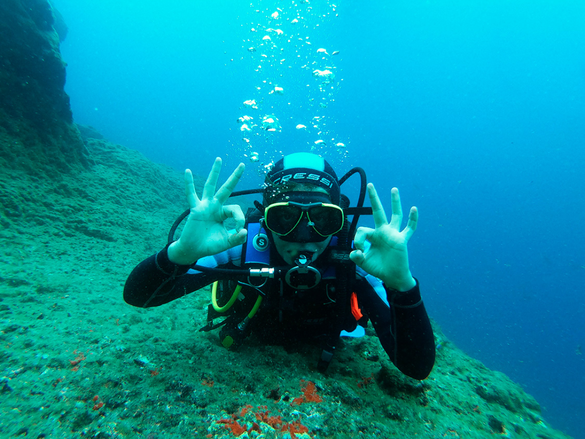 fazer-mergulho-nos-acores-ilheu-de-vila-franca-odisseias