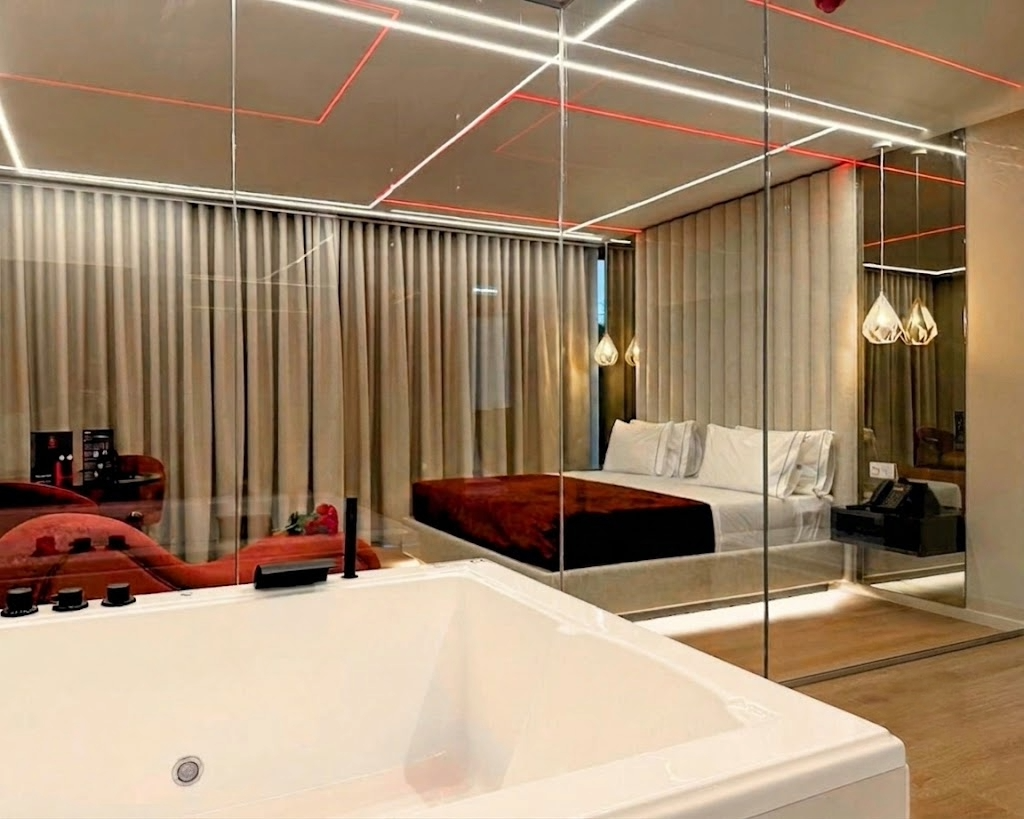 motel-unique-suite-com-jacuzzi-porto