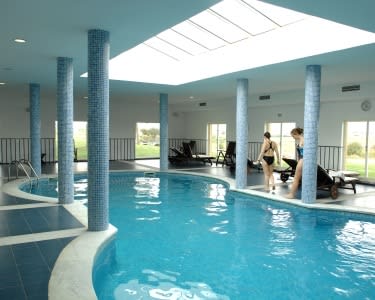 Circuito Termal + Massagem | 2 Pessoas - 6h25 | Satsanga Vila Galé Clube de Campo Circuito Termal + Massagem | 2 Pessoas - 6h25 | Satsanga Vila Galé Clube de Campo