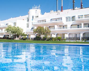 Solférias Hotel Carvoeiro | Estadia de 1 Noite com Jantar Solférias Hotel Carvoeiro | Estadia de 1 Noite com Jantar