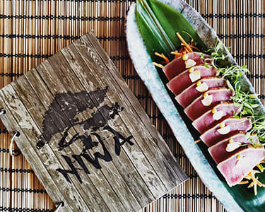 Niwa Sushi Bar | Combinado de 40 Peças de Sushi & Sashimi Niwa Sushi Bar | Combinado de 40 Peças de Sushi & Sashimi