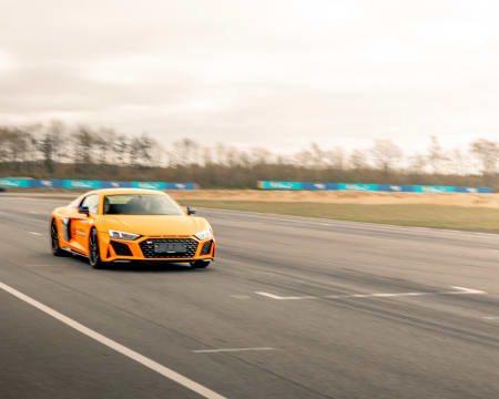 P1 Apex - Circuito Serpa | Conduza um Audi R8 V10 | 1 Volta