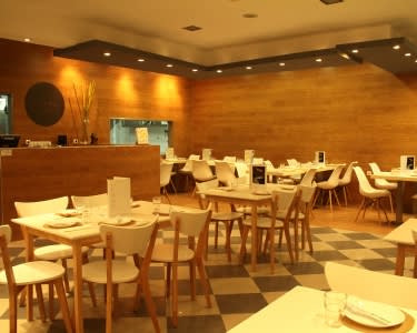 Bambu Sushi Spot | Sushi de Qualidade - Cheque Gourmet 30€ Bambu Sushi Spot | Sushi de Qualidade - Cheque Gourmet 30€