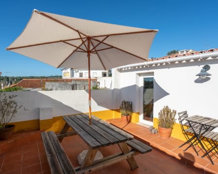 Constância Guest House | Estadia de 1 Noite Constância Guest House | Estadia de 1 Noite