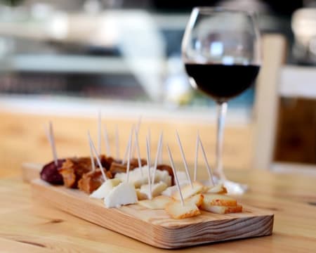 Sete & Meio | Petiscos e Vinho Sete & Meio | Petiscos e Vinho