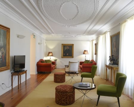 Sundial Gardens & Suites - Gaia | Estadia Romântica com Opção Massagem