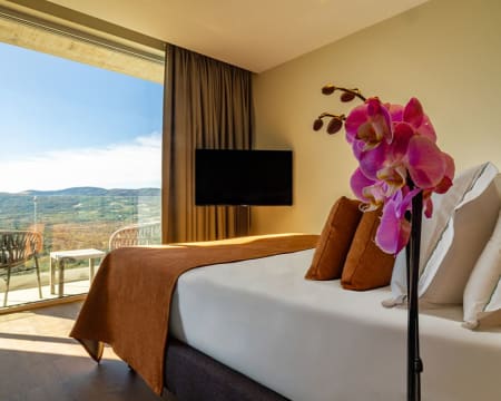 Água Hotels Terra Fria 4* | 1 Noite com Spa em Quarto Clássico