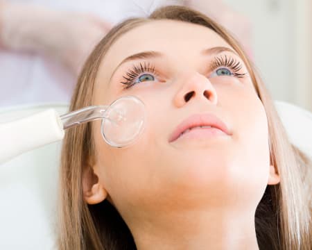 Studio Madame Lashes | Radiofrequência Facial | 2 Pessoas Studio Madame Lashes | Radiofrequência Facial | 2 Pessoas