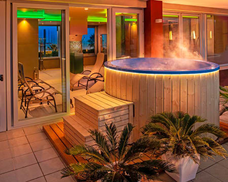 Ascot Hotel | Estadia de 2 Noites com Jantar Ascot Hotel | Estadia de 2 Noites com Jantar