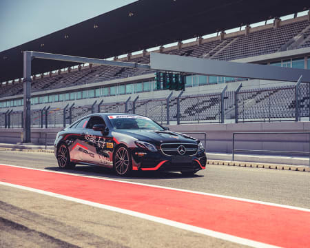 Emoções ao Rubro ao Volante do Mercedes AMG A45 | Autódromo Internacional do Algarve c/ Vídeo Emoções ao Rubro ao Volante do Mercedes AMG A45 | Autódromo Internacional do Algarve c/ Vídeo