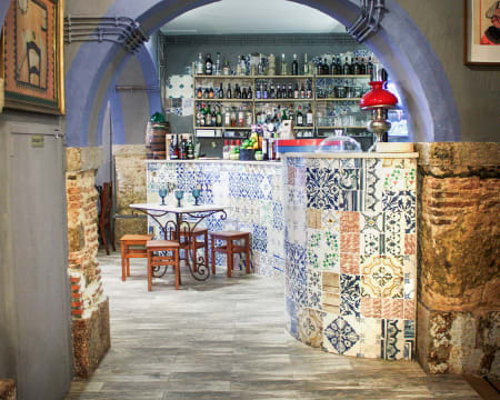 Bohemia Lx | Petiscos Tradicionais & Vinho do Porto Bohemia Lx | Petiscos Tradicionais & Vinho do Porto