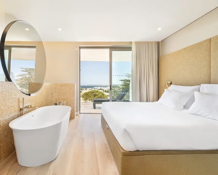 Castelo Suites Hotel 4* | 1 Noite com Spa em Suite Premium
