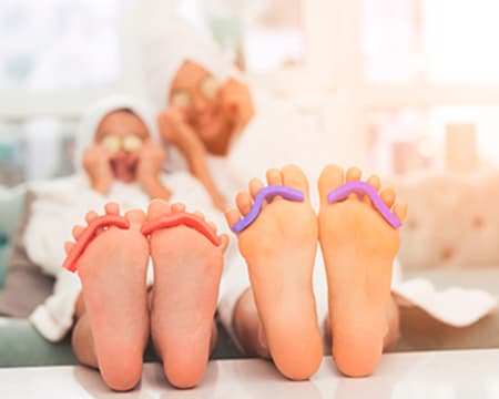 Pedicure para 2 com Máquina | Amadora Pedicure para 2 com Máquina | Amadora