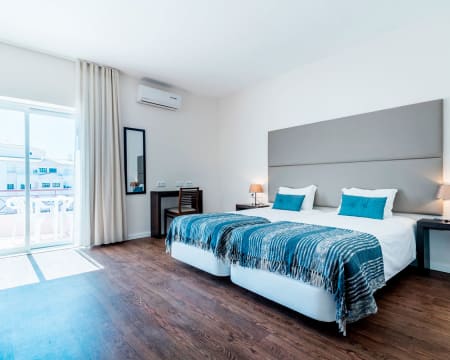 VilaRosa Resort | 1 Noite com Jantar em Quarto Duplo VilaRosa Resort | 1 Noite com Jantar em Quarto Duplo