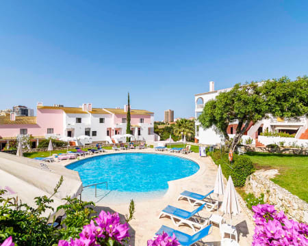 VilaRosa Resort | Estadia de 3 Noites com Jantar VilaRosa Resort | Estadia de 3 Noites com Jantar