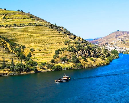 Douro Acima | Cruzeiro das 6 Pontes no Douro + Prova de Vinho do Porto | 2 Pessoas