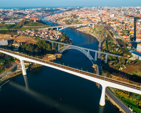 RentDouro | Cruzeiro das 6 Pontes com Prova de Vinho a Bordo RentDouro | Cruzeiro das 6 Pontes com Prova de Vinho a Bordo
