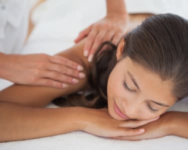 Massagem Relax Localizada | Dello Clinique Massagem Relax Localizada | Dello Clinique