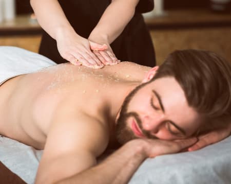 Holmes Place Day Spa Miraflores | Esfoliação Corporal | 2 Pessoas Holmes Place Day Spa Miraflores | Esfoliação Corporal | 2 Pessoas