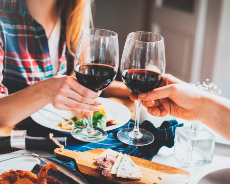 Dicas Gastronómicas e Provas de Vinho da Herdade do Esporão Para Sua Casa! Dicas Gastronómicas e Provas de Vinho da Herdade do Esporão Para Sua Casa!