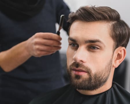 corte de cabelo e barba