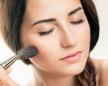 Sessão de Maquilhagem com Mini Facial | GFire Natura Sessão de Maquilhagem com Mini Facial | GFire Natura