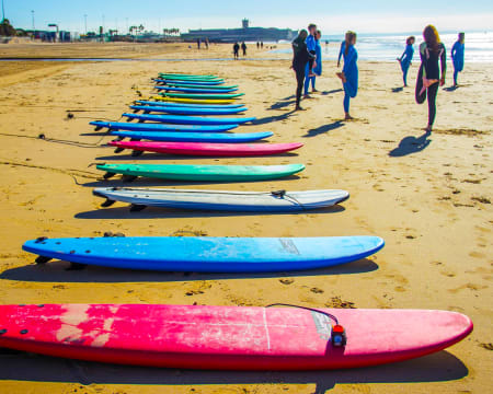 Aula de Surf em Grupo na Caparica ou em Carcavelos Aula de Surf em Grupo na Caparica ou em Carcavelos