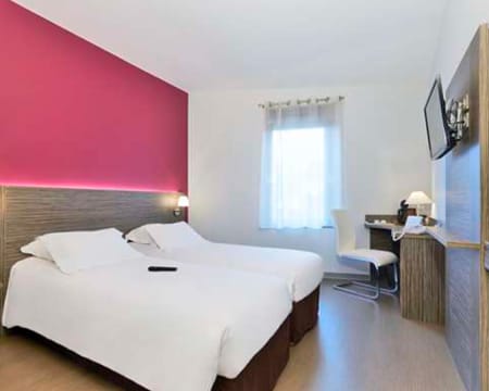 Hôtel Kyriad Saint Chély d'Apcher | Estadia de 2 Noites Hôtel Kyriad Saint Chély d'Apcher | Estadia de 2 Noites
