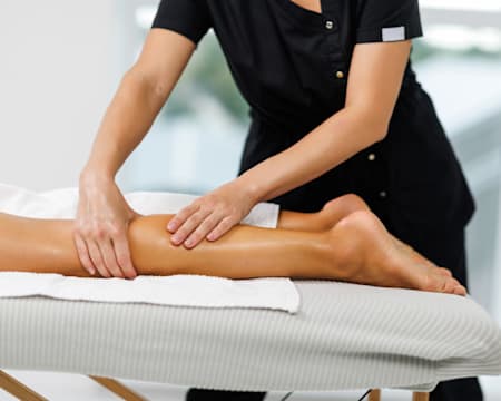 INEFÁVEL Estética Avançada e Bem-Estar | Massagem Relaxante nas Pernas