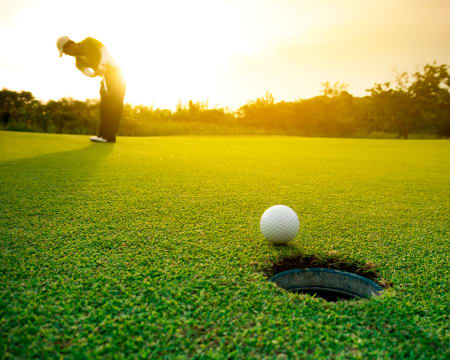 Aula de iniciação com competição de 9 buracos | Escola de Golfe de Amarante Aula de iniciação com competição de 9 buracos | Escola de Golfe de Amarante