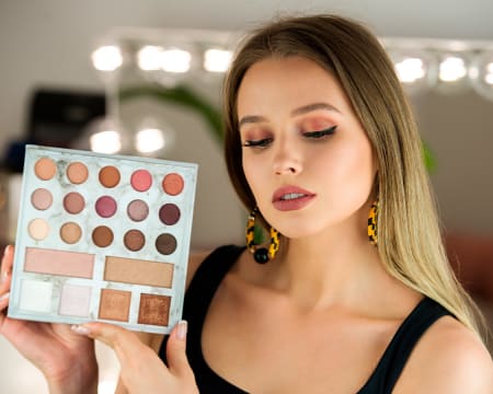 Maquilhagem de Dia ou Noite | Lia Cardoso Make Up - Porto Maquilhagem de Dia ou Noite | Lia Cardoso Make Up - Porto