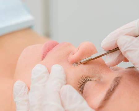 Improving Elegance | Limpeza Facial + Drenagem ao Rosto Improving Elegance | Limpeza Facial + Drenagem ao Rosto