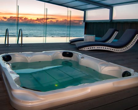 Maçarico Beach Hotel 4* | Estadia & Spa Panorâmico com Opção Massagem