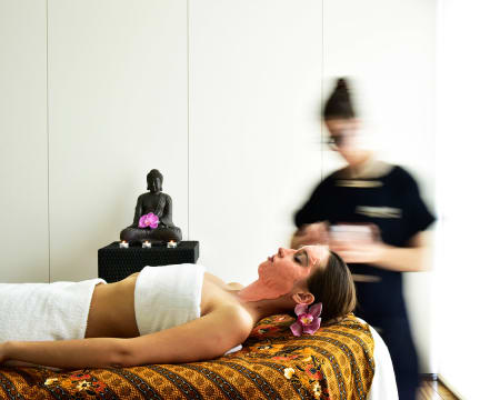 Magic Spa Pousada Palácio de Estoi 4* | Circuito de Águas + Esfoliação + Massagem ou Tratamento Facial Magic Spa Pousada Palácio de Estoi 4* | Circuito de Águas + Esfoliação + Massagem ou Tratamento Facial