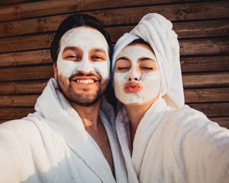 Emotions Day Spa | Hidratação Facial | 2 Pessoas Emotions Day Spa | Hidratação Facial | 2 Pessoas
