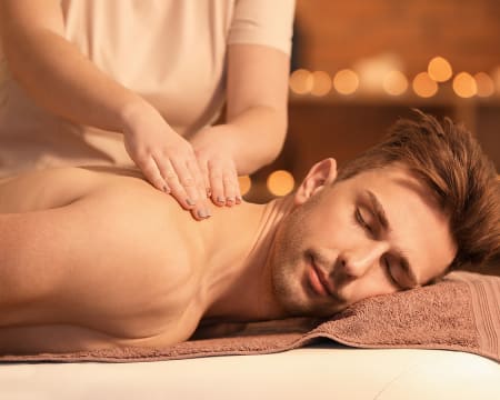 Massagem de Velas Quentes para Casal | Studio Delas | Valongo