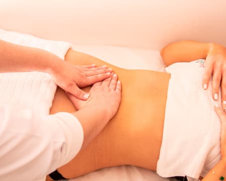Beauty Studio | Massagem Relax + Limpeza de Pele | 2 Pessoas Beauty Studio | Massagem Relax + Limpeza de Pele | 2 Pessoas
