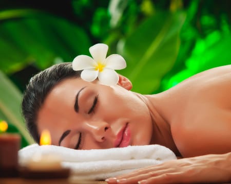 Holmes Place Day Spa Quinta da Beloura | Esfoliação Corporal | 2 Pessoas Holmes Place Day Spa Quinta da Beloura | Esfoliação Corporal | 2 Pessoas
