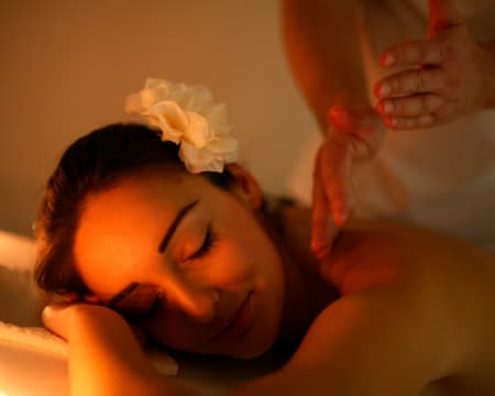AQua DaySpa | Reconforto Costas | 2 Pessoas AQua DaySpa | Reconforto Costas | 2 Pessoas