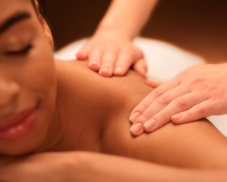 Clínicas Monisa - Vila Real | Massagem de Relaxamento | 2 Pessoas Clínicas Monisa - Vila Real | Massagem de Relaxamento | 2 Pessoas