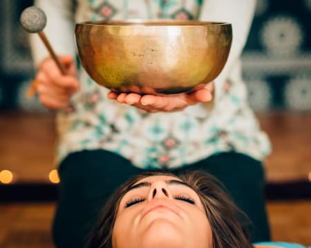 Cause We Are | Aula de Sound Healing - Meditação com Taças Tibetanas e Diapasão Cause We Are | Aula de Sound Healing - Meditação com Taças Tibetanas e Diapasão