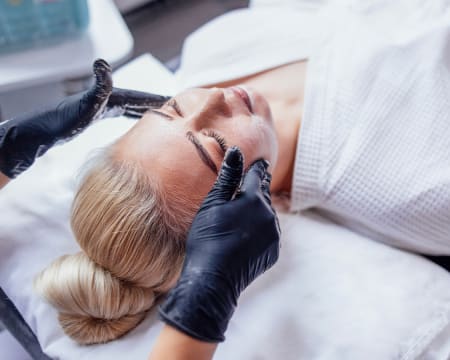 Tratamento Mini Facial | Bella Donna LVI Tratamento Mini Facial | Bella Donna LVI